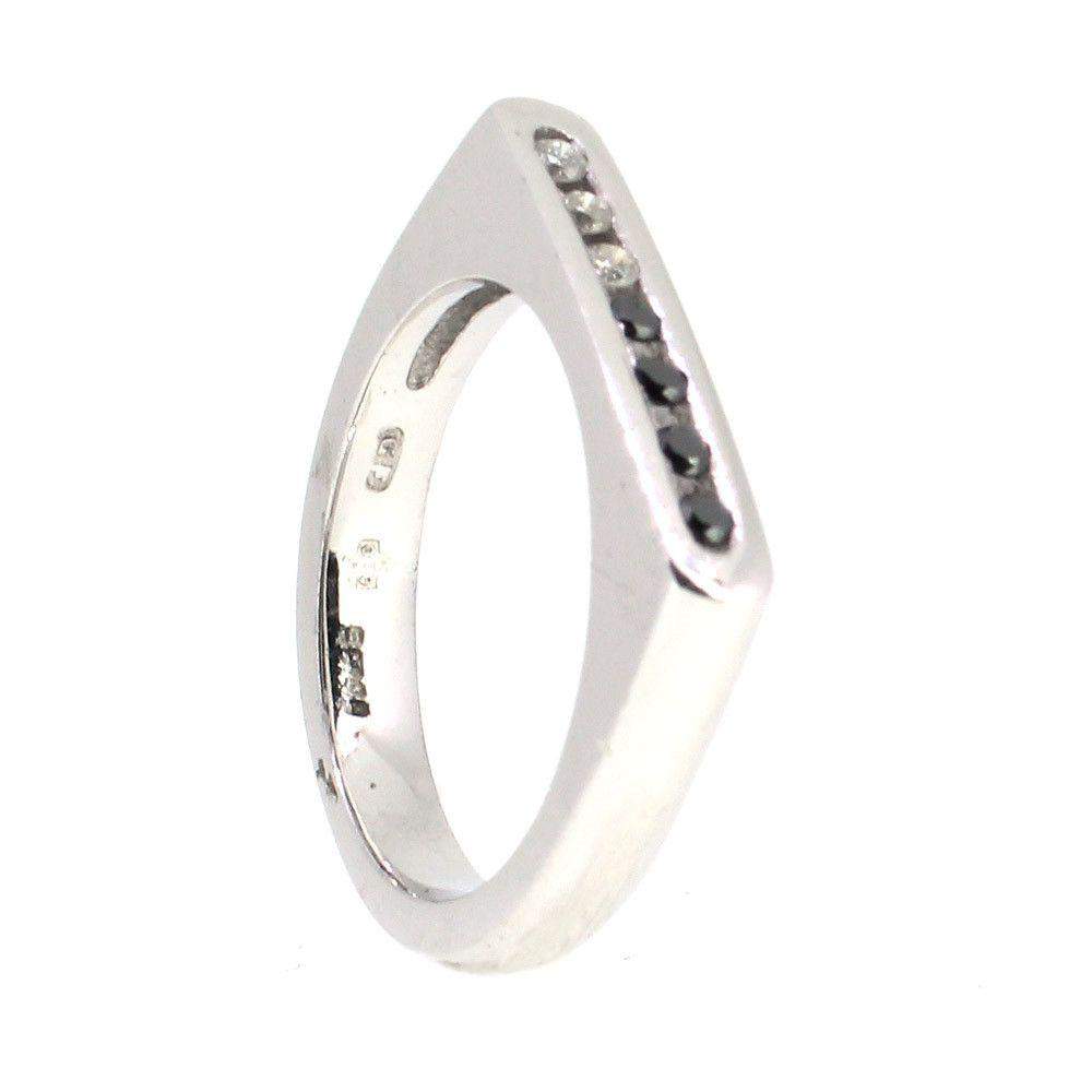 18 Carat White Gold diamond ring-Ogham Jewellery