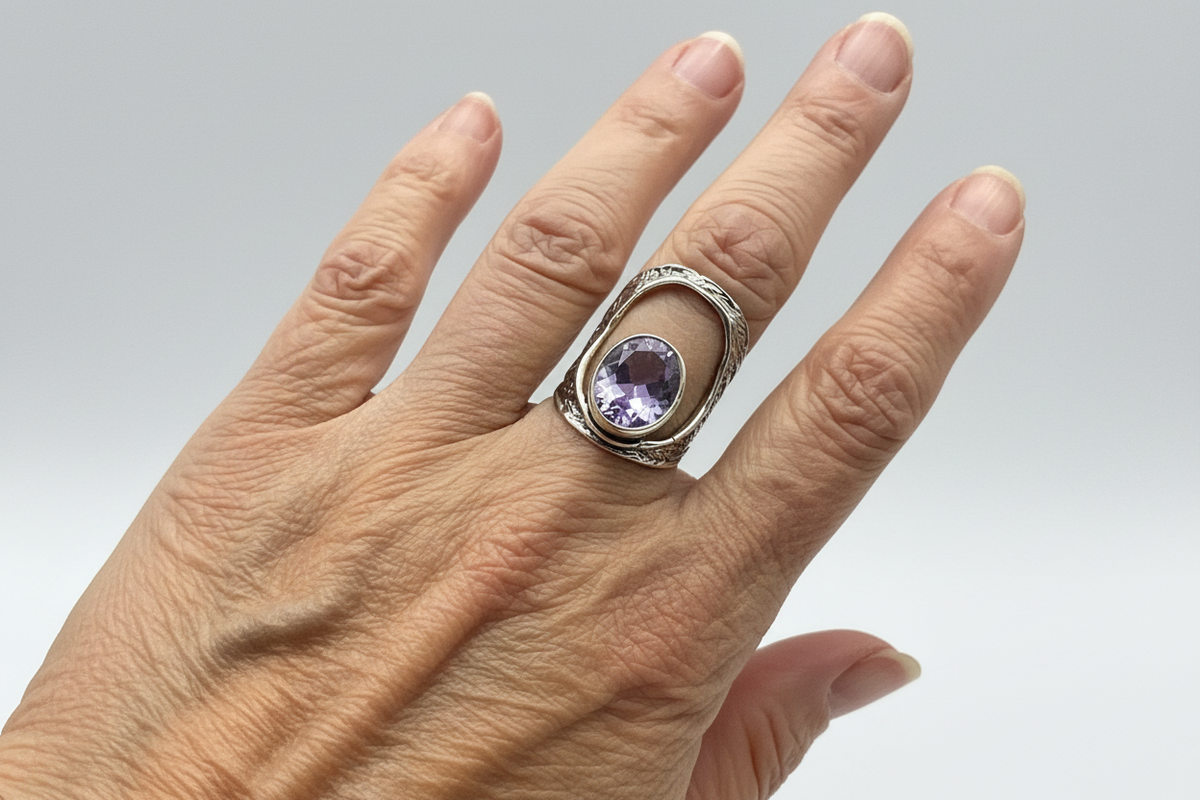 Shablool Designer Silver and Amethyst Stunning CZ Ring - R019039