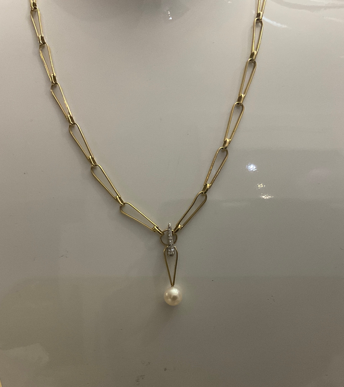 14ct Yellow Gold &amp; Pearl Necklace 15233