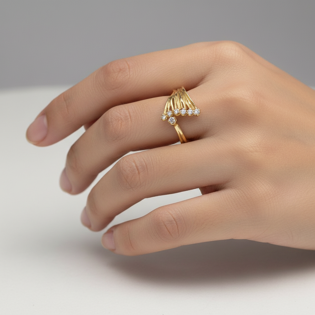 14ct Gold &amp; Diamond Designer Ring -121D