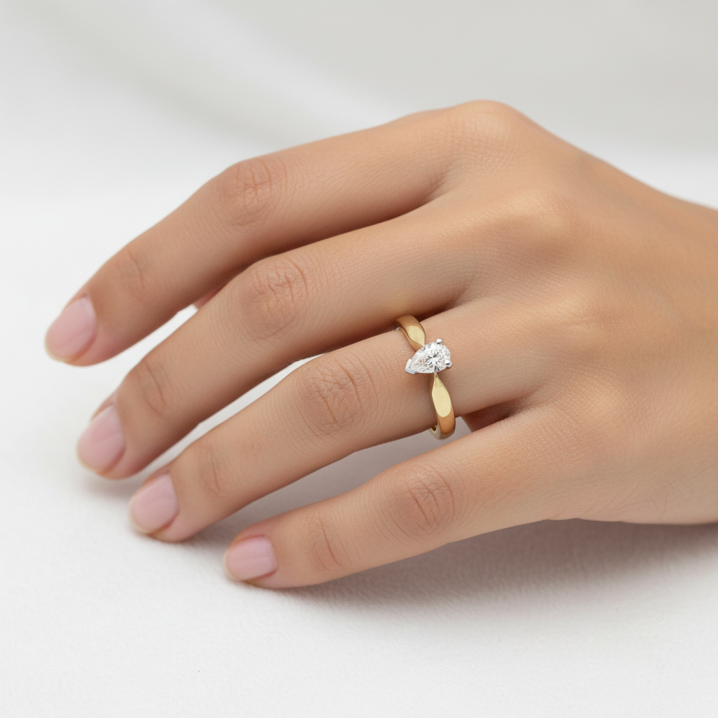 18ct White Gold Certificated Pear Shape Diamond Engagement Ring - 0.25ct-3603