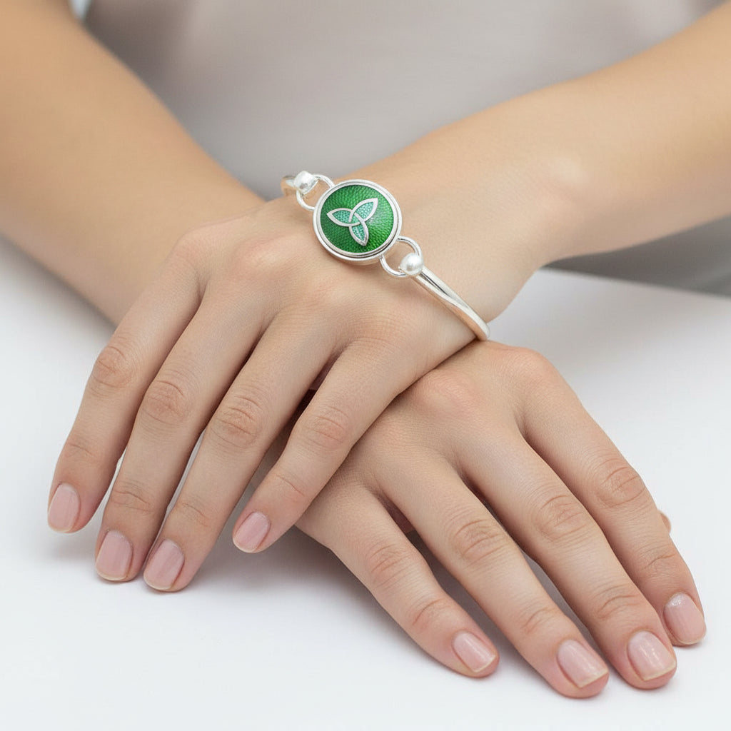 Sea Gems Green Celtic Triquertra Knotwork Bangle