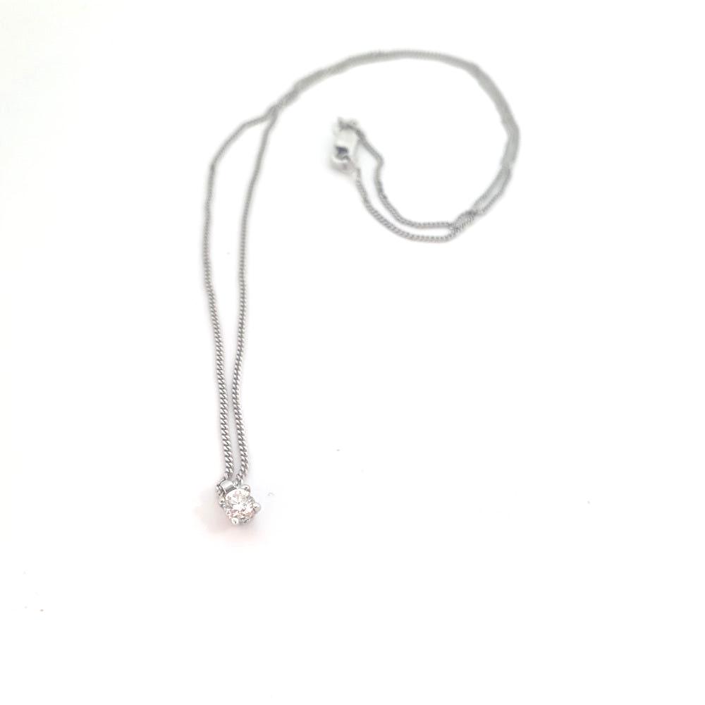 18ct White Gold Pendant with Diamond