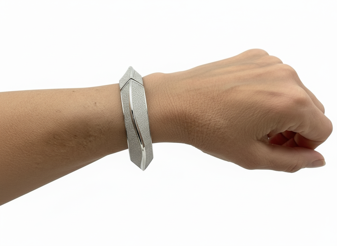 Fashion Jewellery Silver Coloured sparkly Bangle