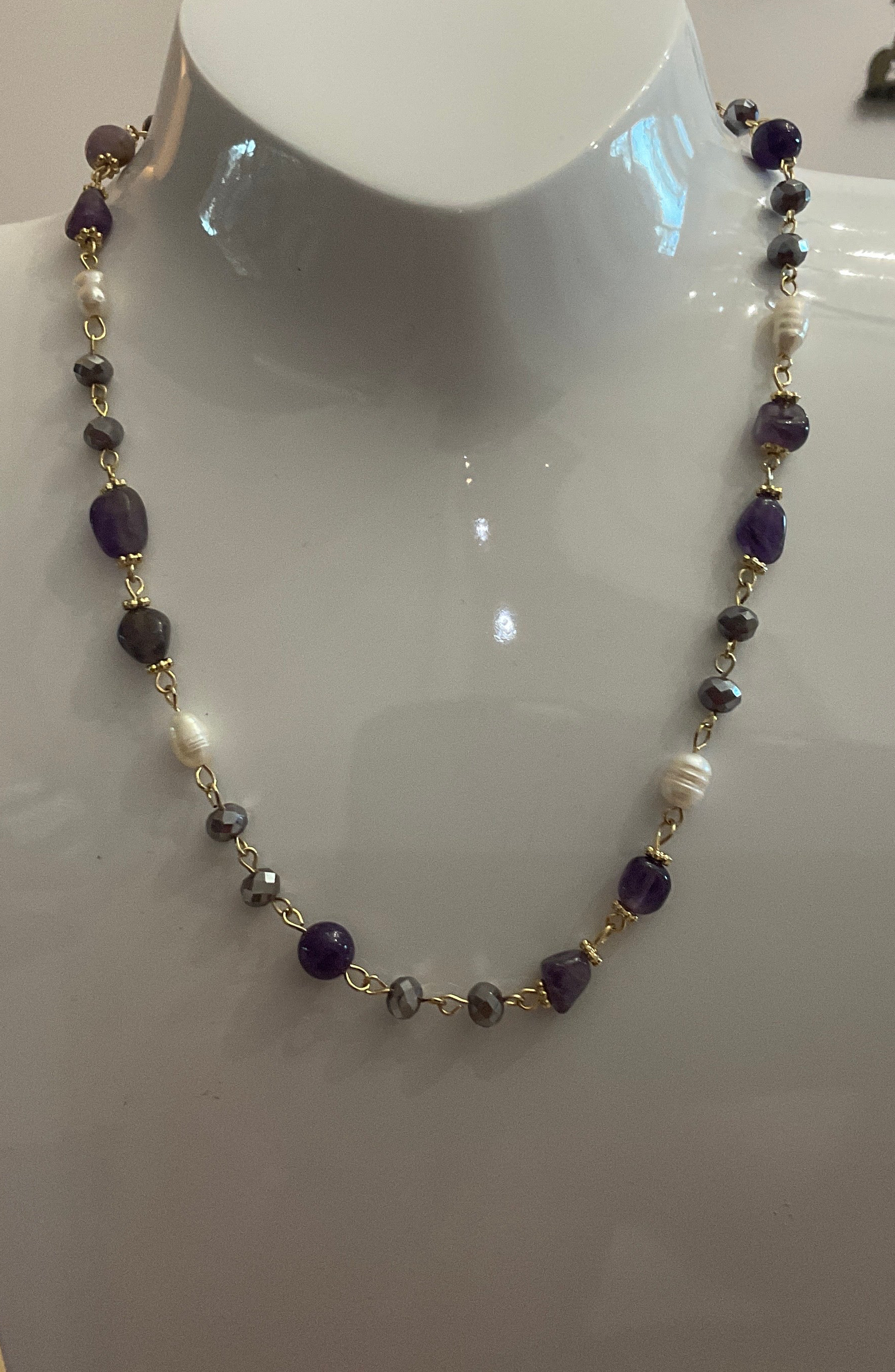 Fashion Jewellery Silver and Gold Coloured Necklace set with amethysts and freshwater pearls