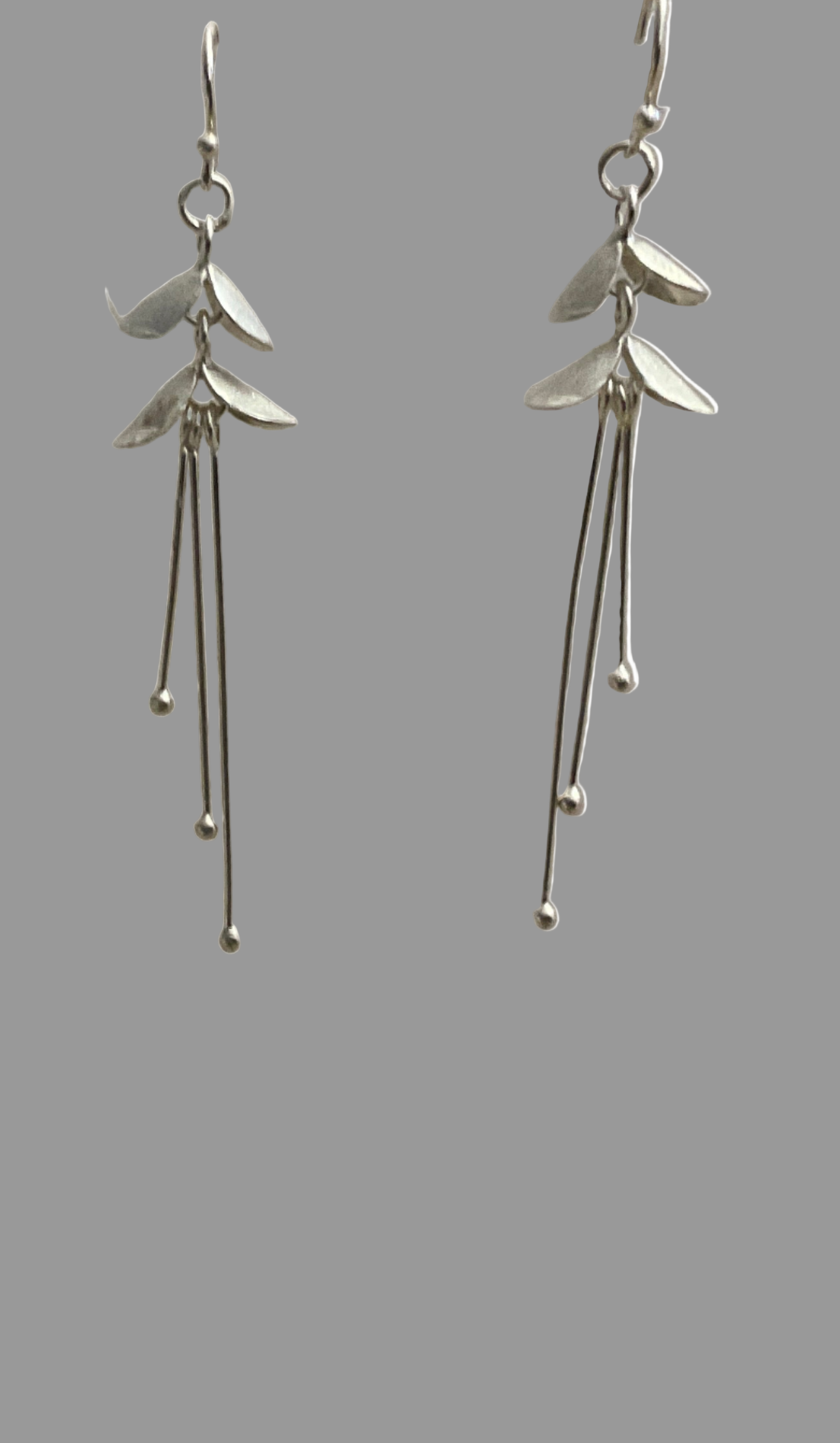 Organic flower drop earrings E10S Annabel