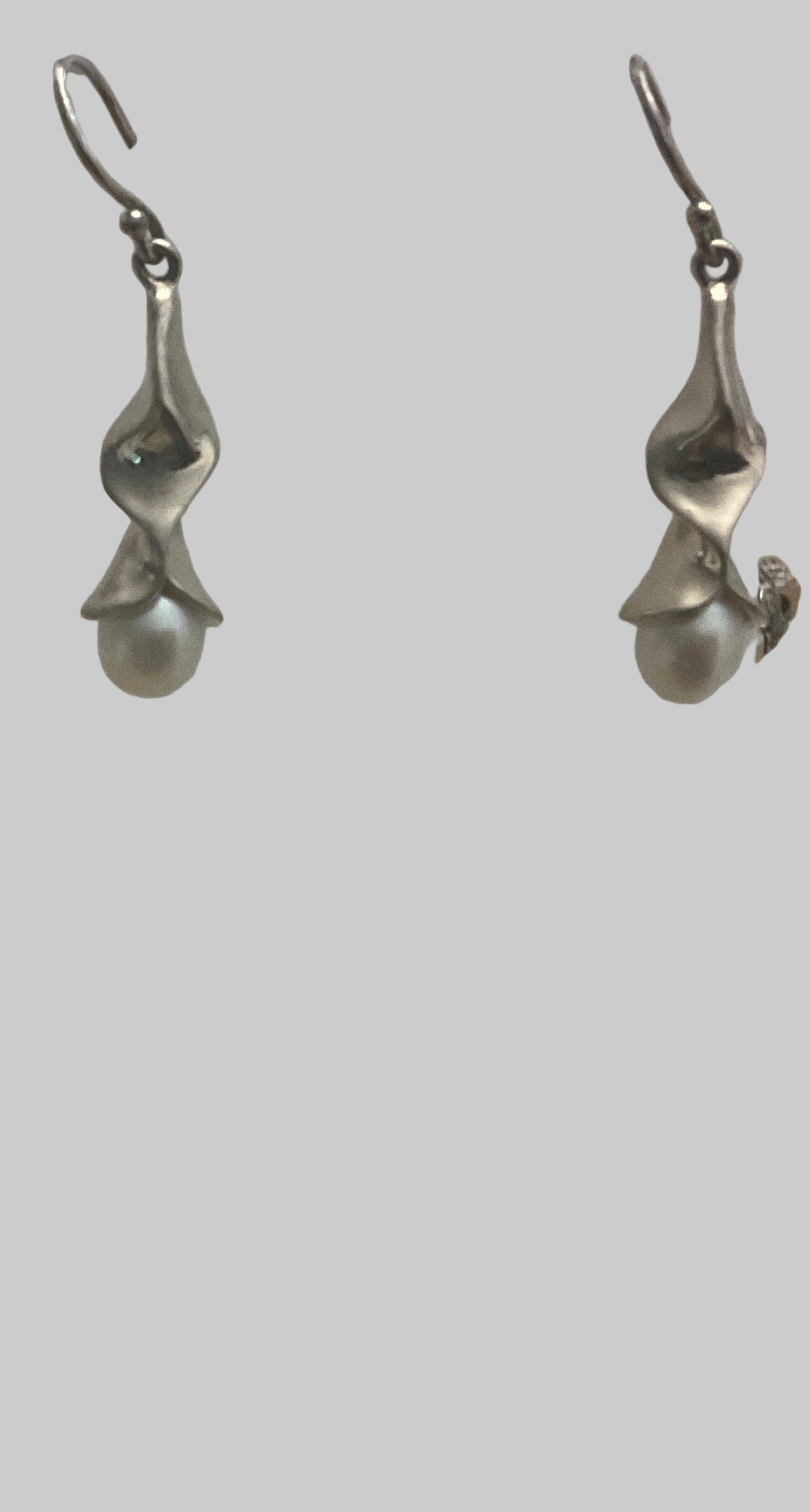 Sterling Silver and Pearl Drop Earrings L433 Hagit Gorali