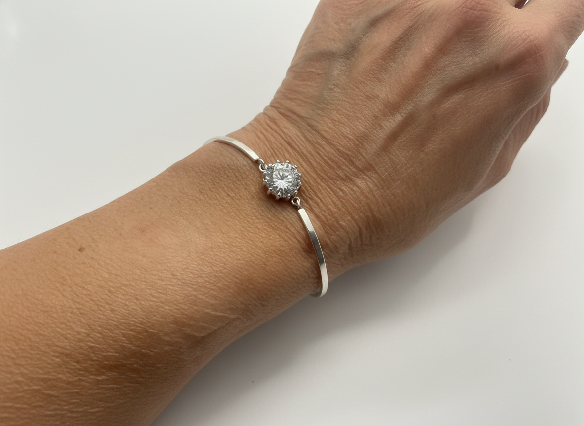 Contemporary Cubic Zirconium Sterling Silver Bangle - B201236Tokash.
