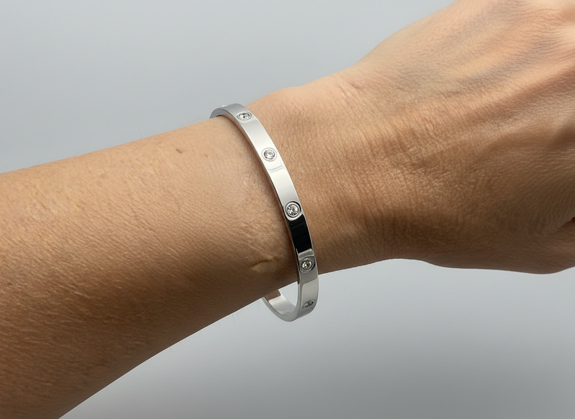 Fashion Jewellery 18 ct Gold Plated Stainless Steel Bangle