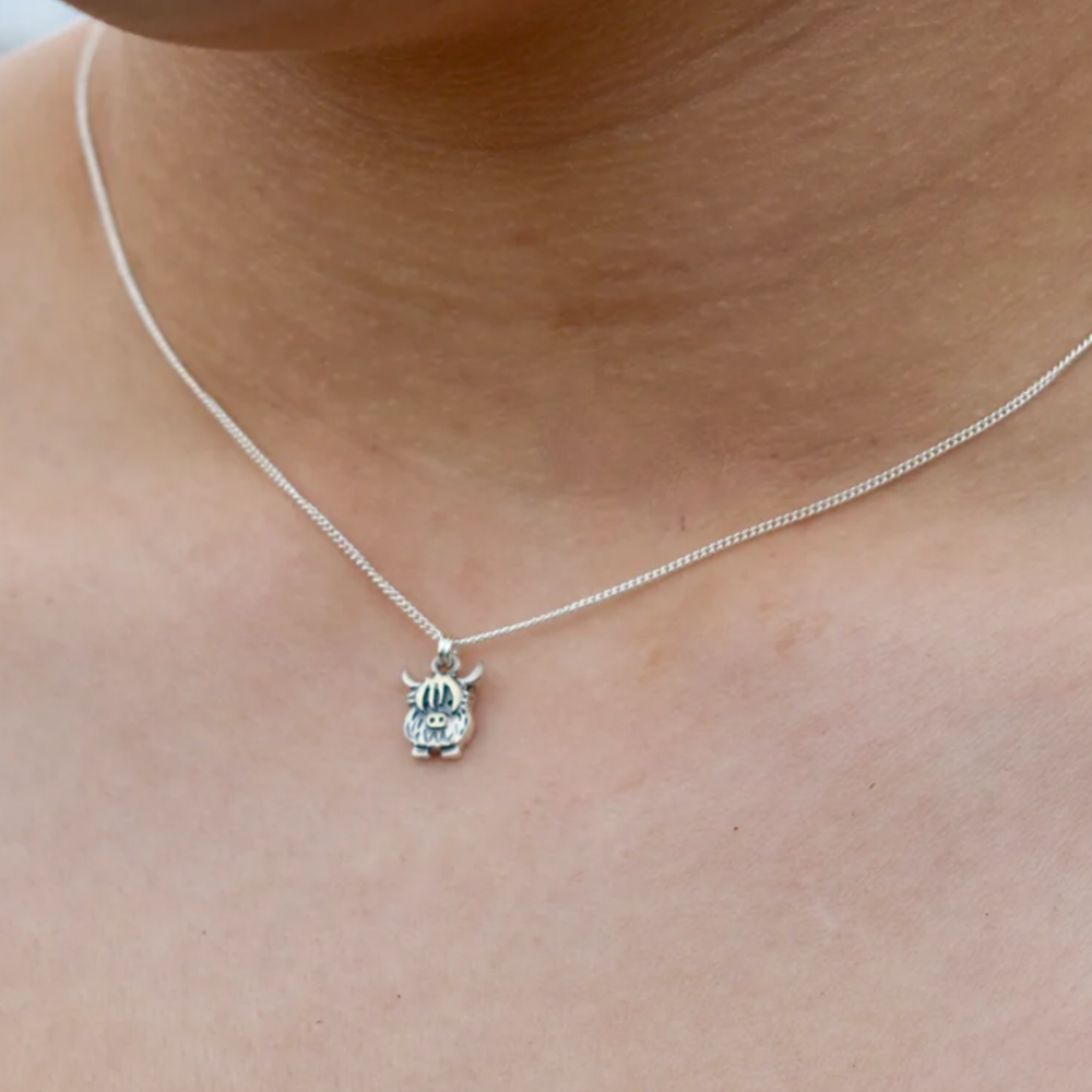 Highland Cow Peedie Pendant - 475P by Celina Rupp