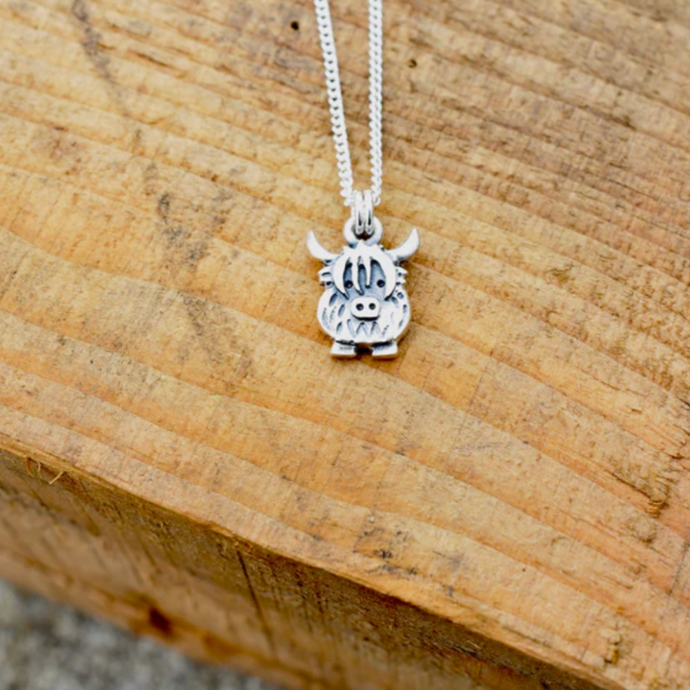Highland Cow Peedie Pendant - 475P by Celina Rupp