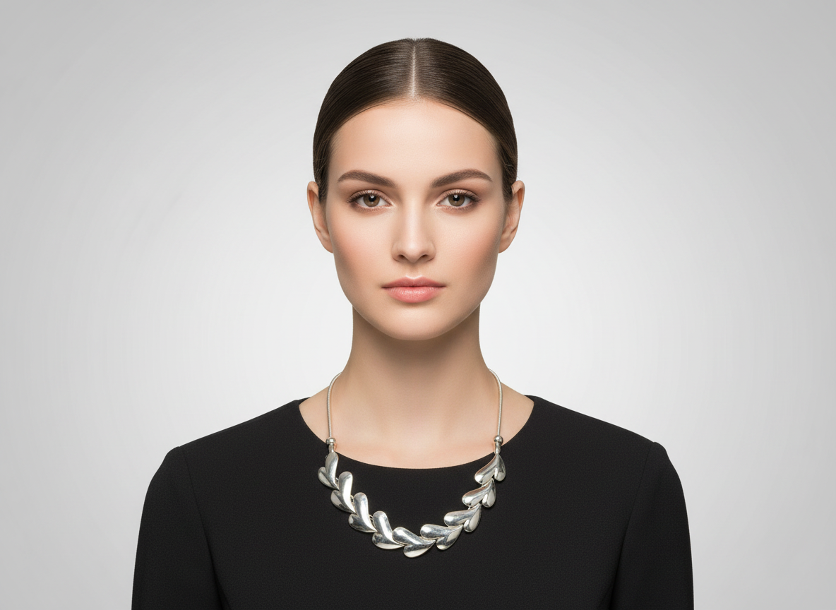 Fashion Jewellery soft Gold Coloured Necklace