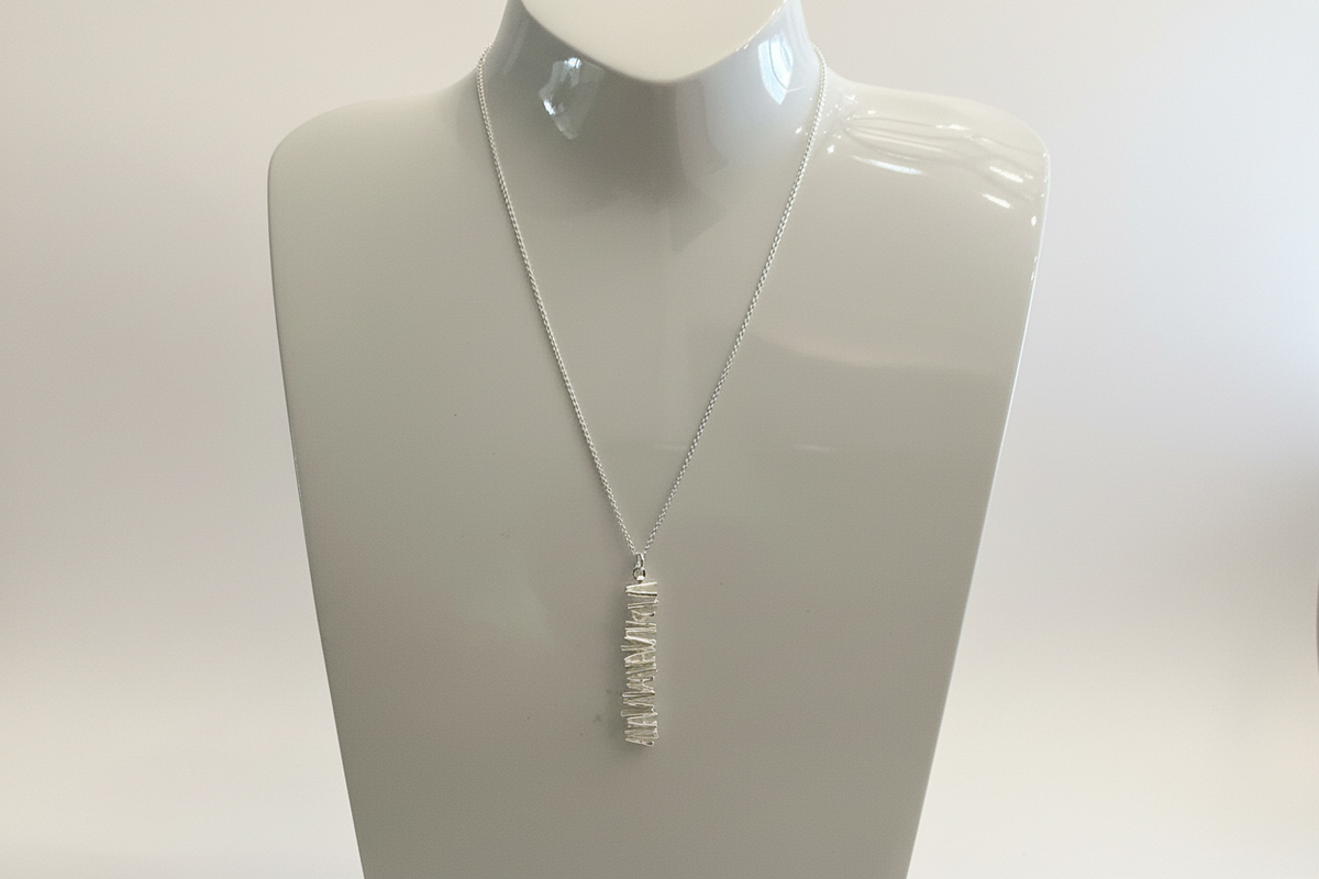 Chris Lewis Sterling Silver Cinnamon pendant