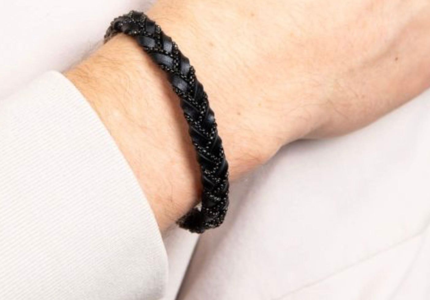 Fred Bennett Leather/ Chain Mens Bracelet -