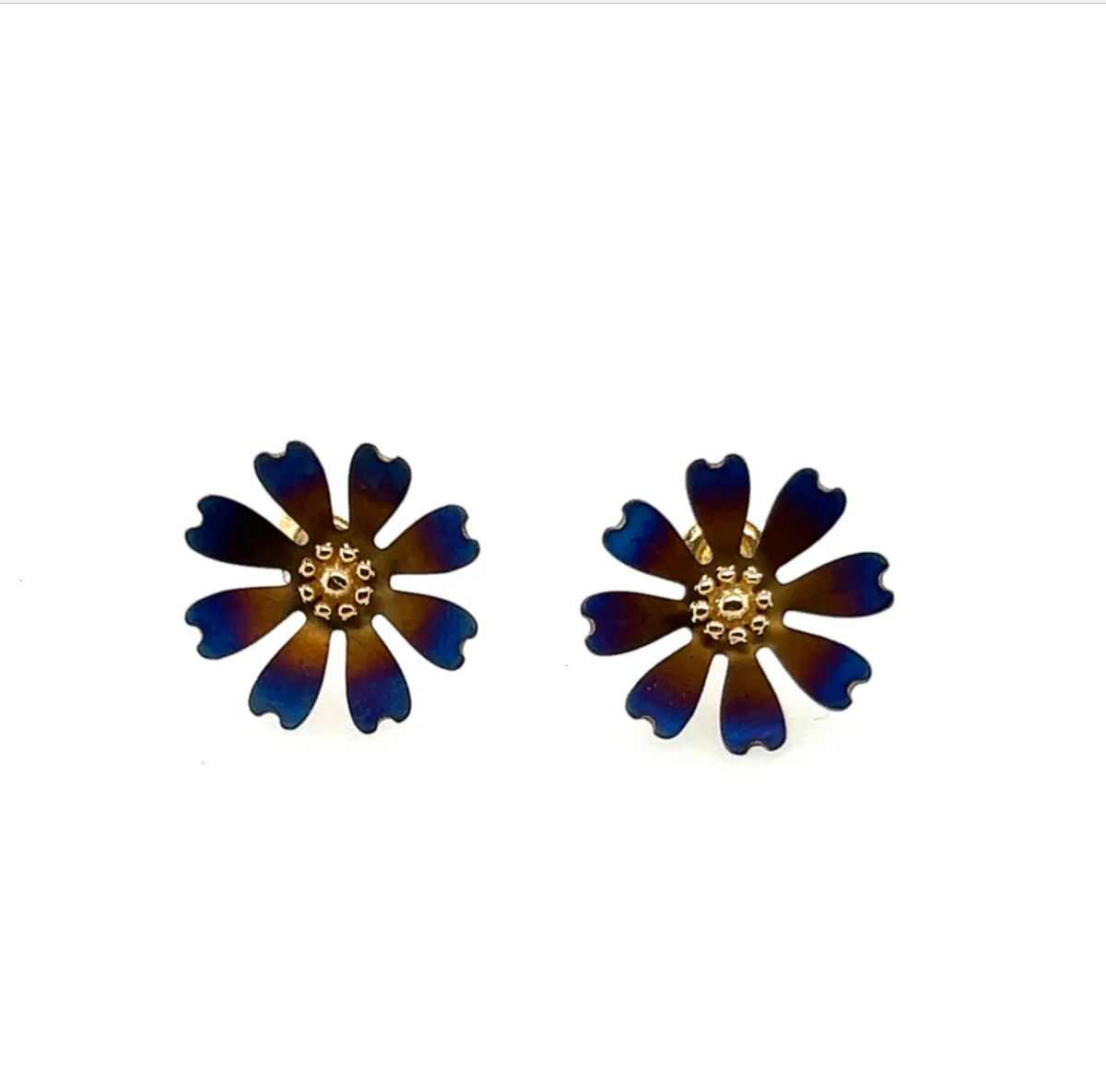 Titanium and Silver Flower Stud Earrings - E281 LBJ