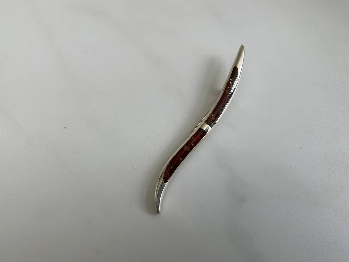 Designer Sterling Silver and Long Wavy Amber Brooch BR1