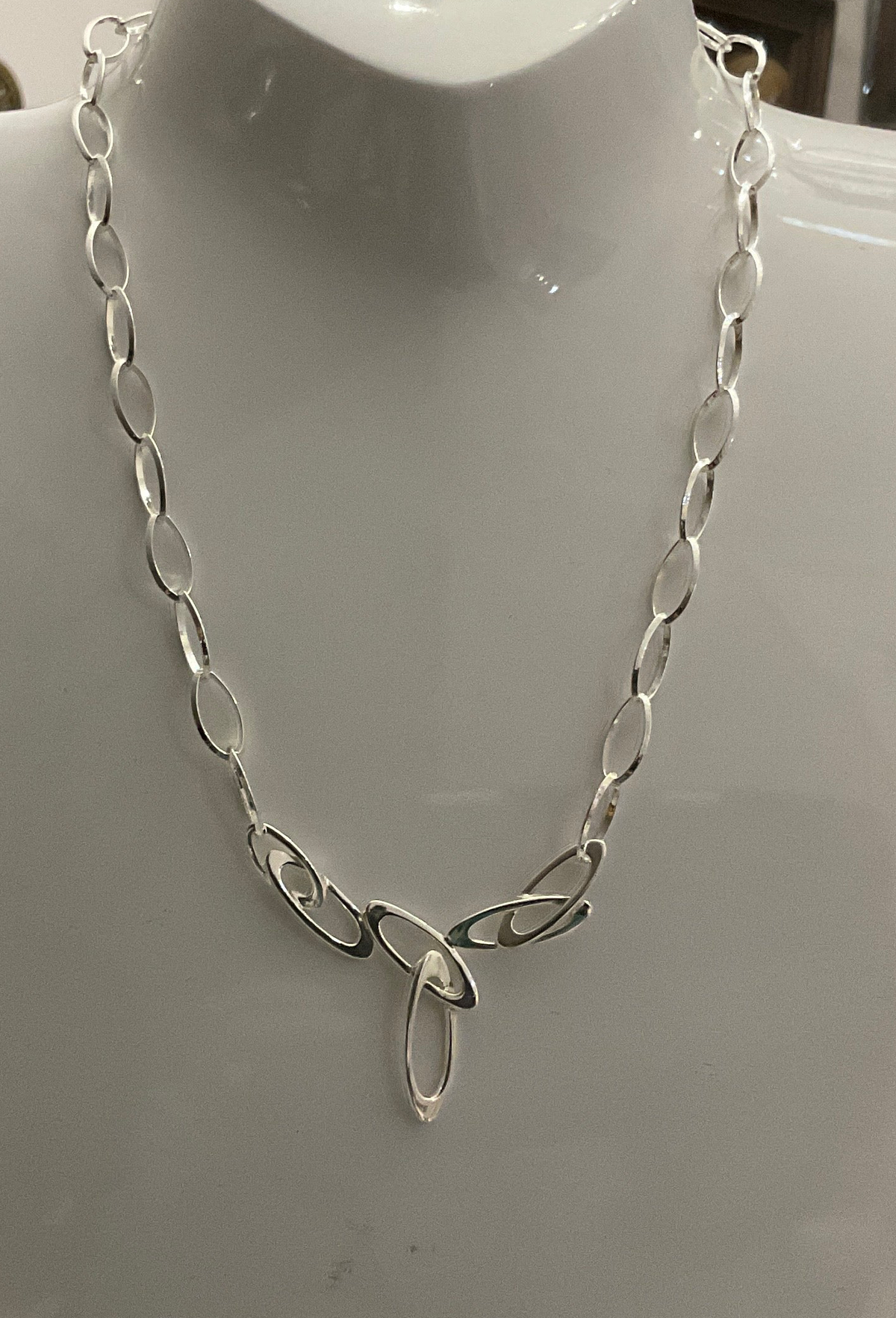 Stunning Silver Necklace Tokash