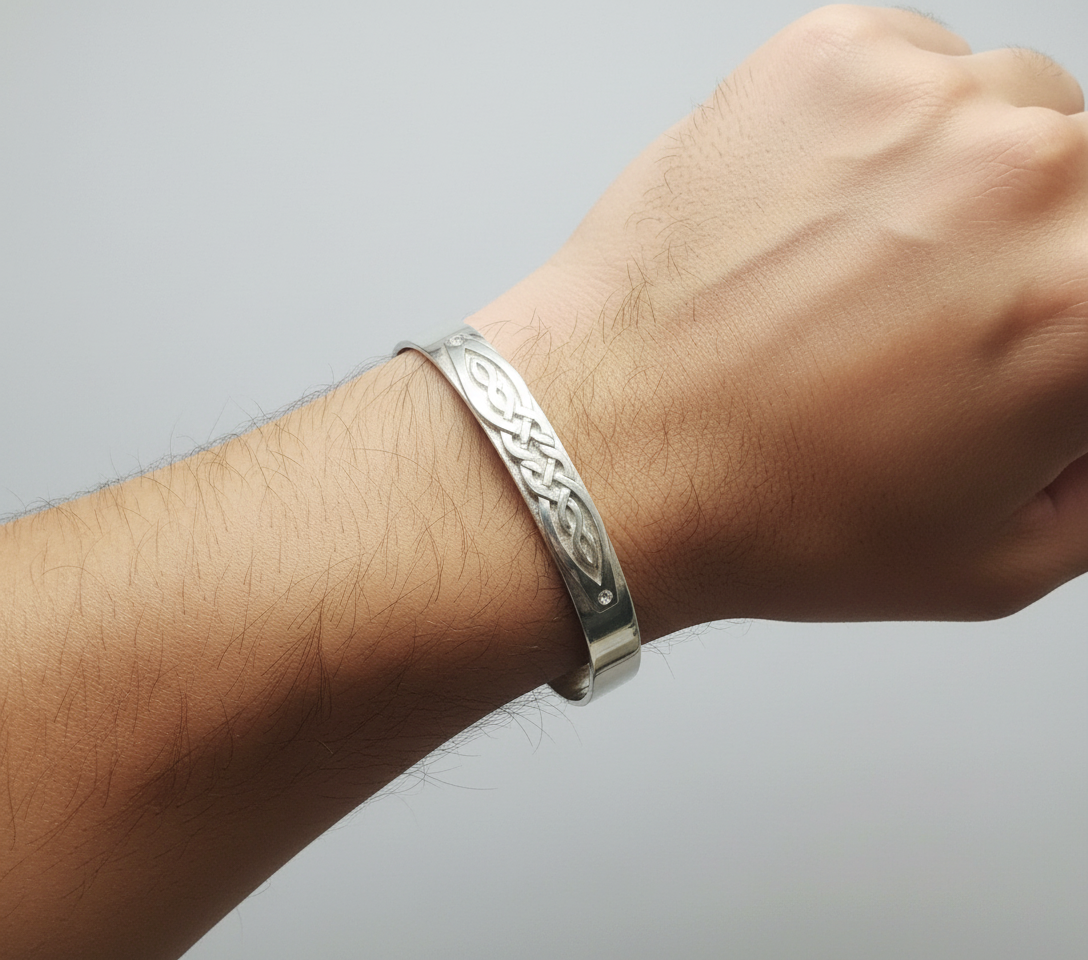 Silver Celtic Bangle- C85