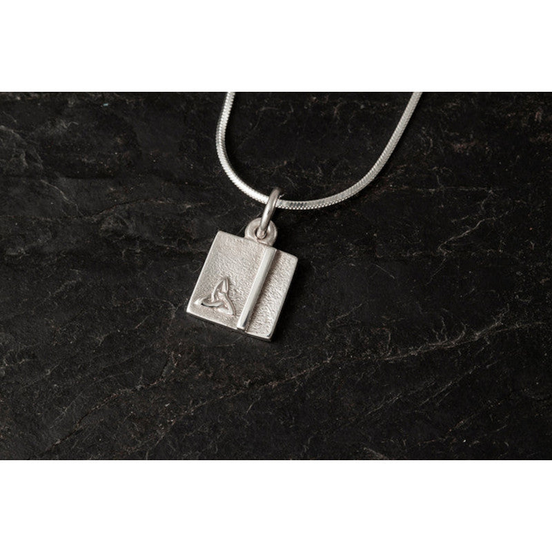 Voar Mixed Metal Square Pendant - P866