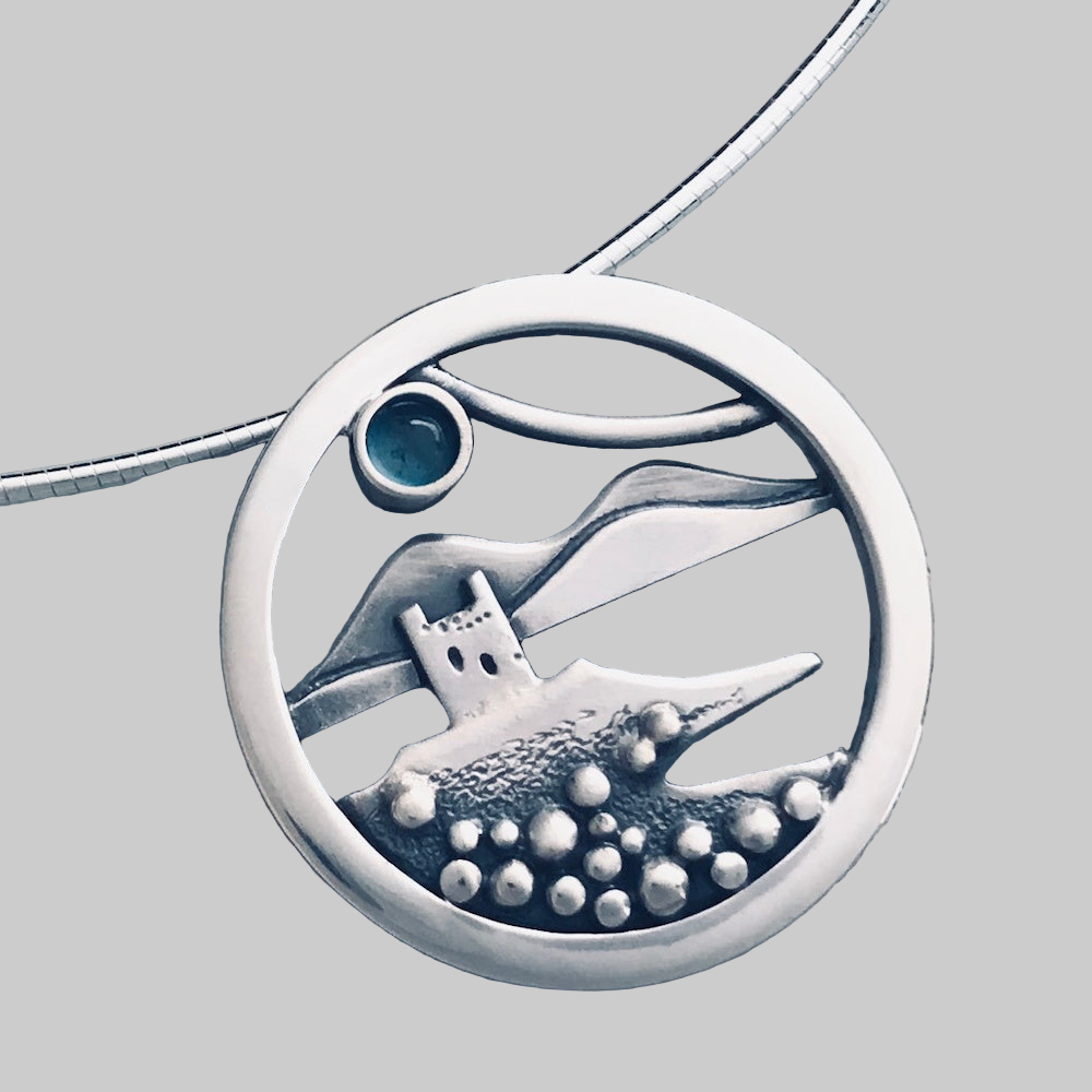 Castle View Large Necklet - CRJ-46P Celina Rupp