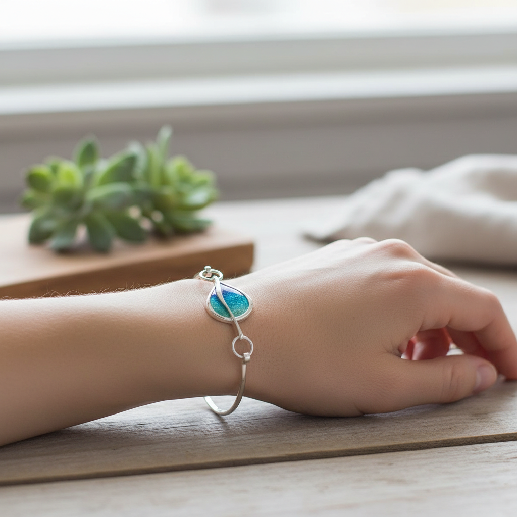 Leah Silver And Enamel Bangle EBG8 Ortak