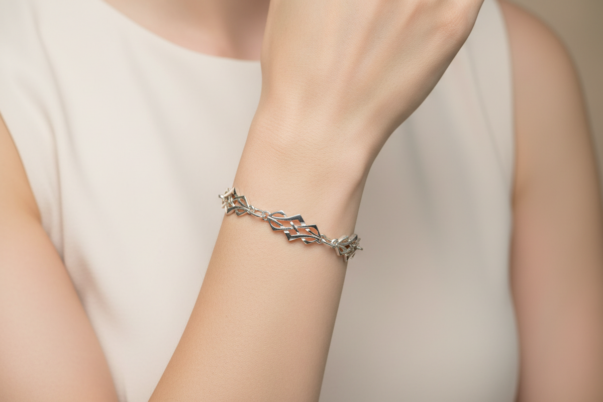 Silver Celtic Bracelet - C3 Mithril