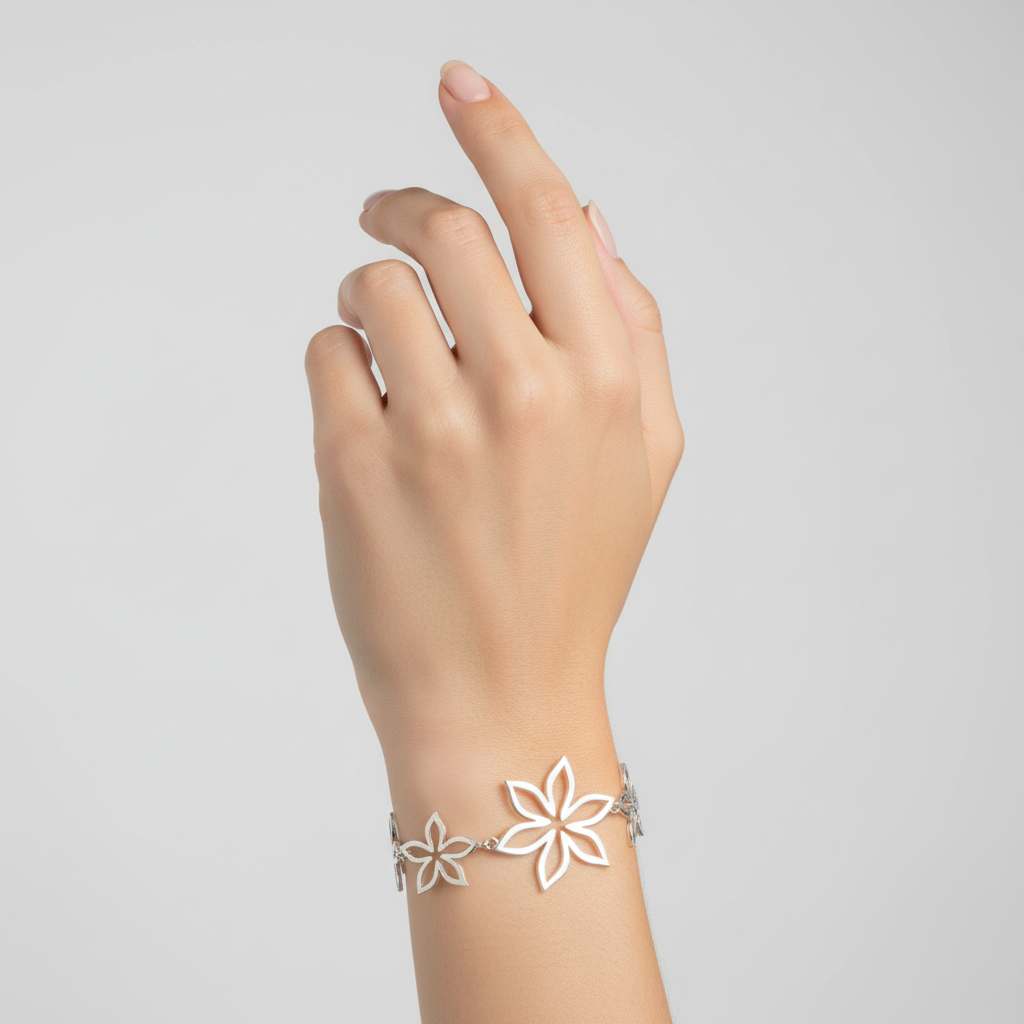 Silver Daisy Designer Bracelet Linda McDonald