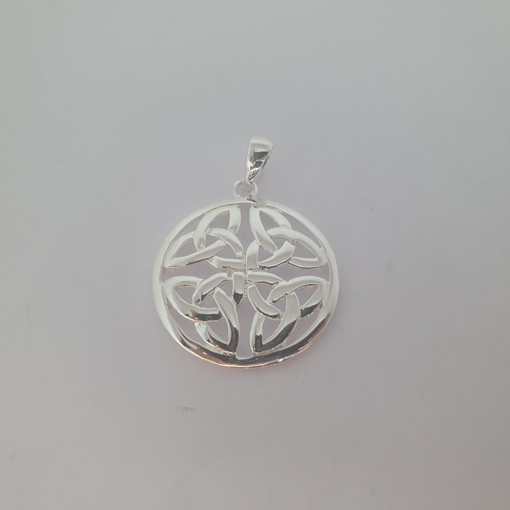 Sea Gems Sterling Silver Celtic Circle Pendant  - 9164
