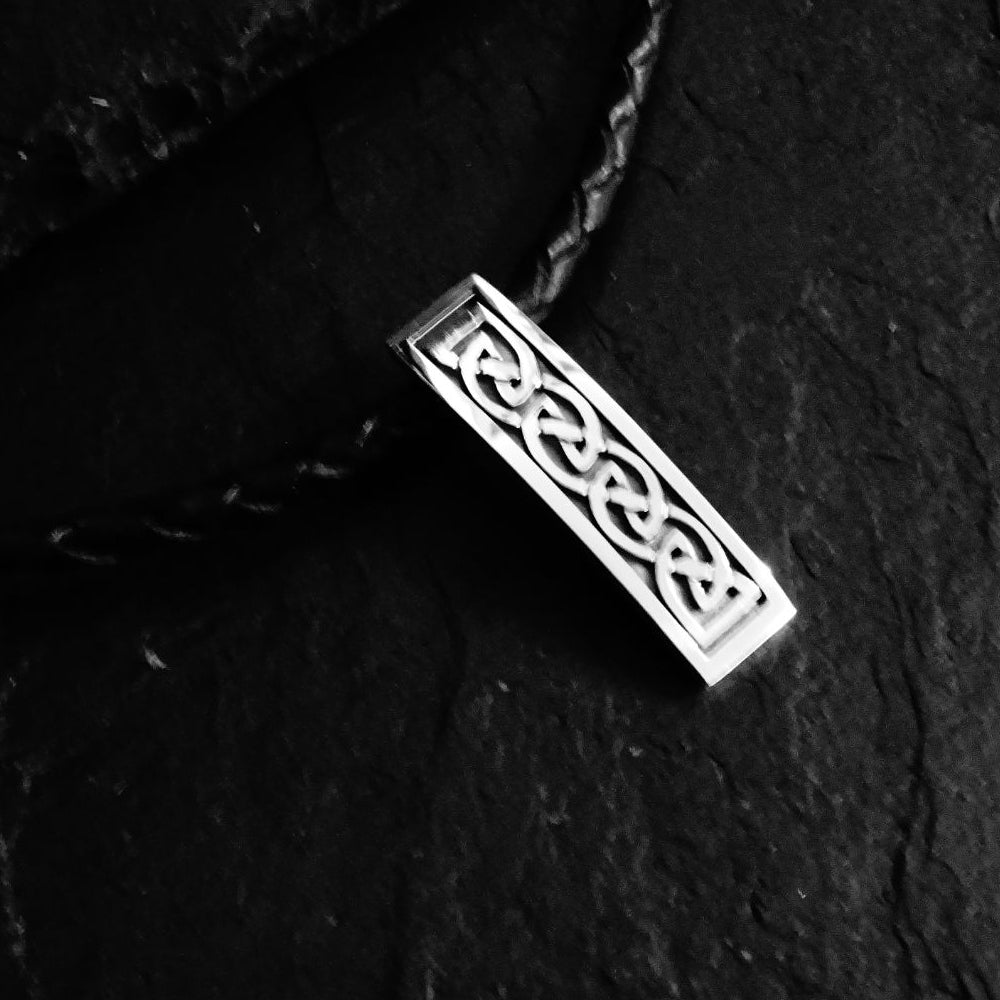 Men's Celtic Pendant - 24P