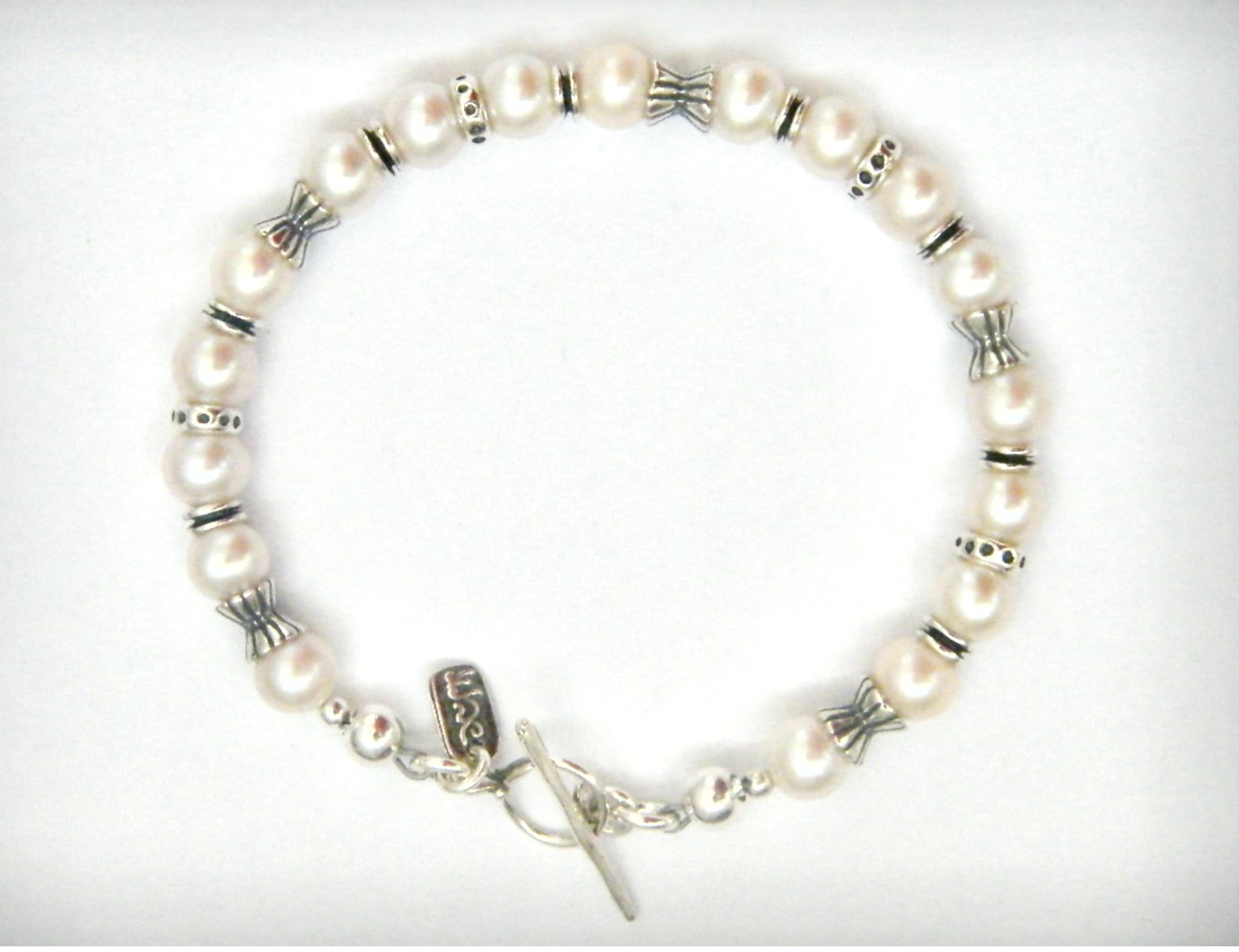 Shablool Designer Silver and Pearl Bracelet - B00944