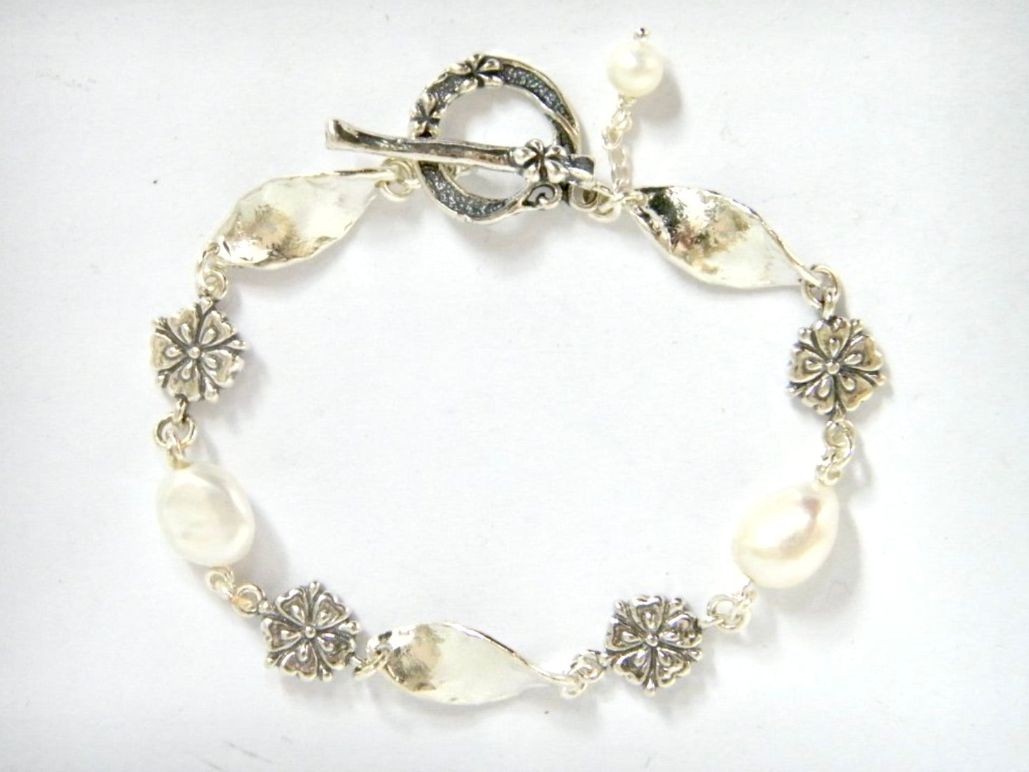 Shablool Designer Silver and Pearl Bracelet - B01142