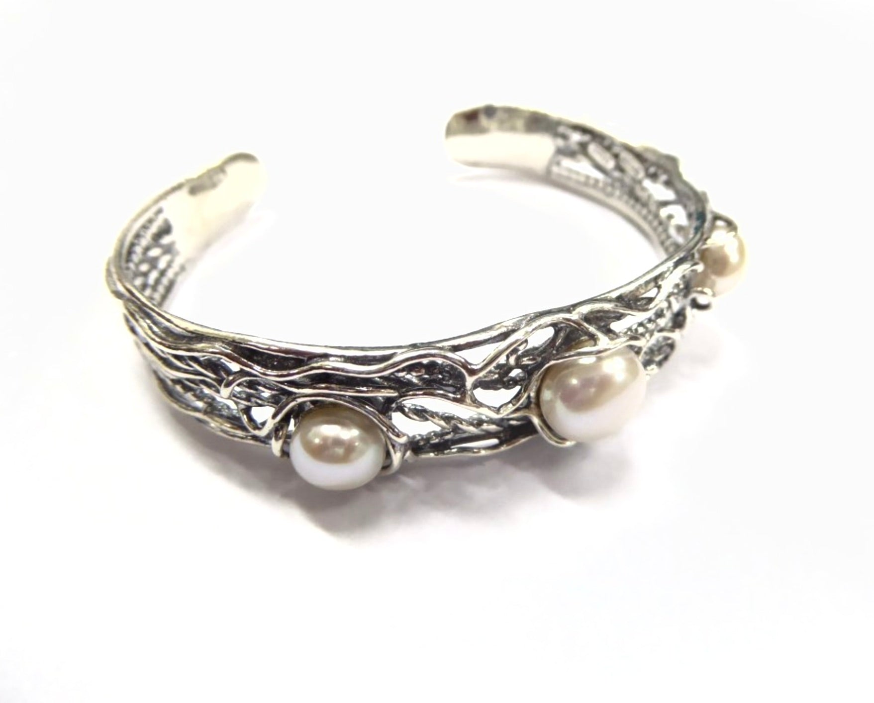 Shablool Designer Silver and Pearl Bangle - B01498