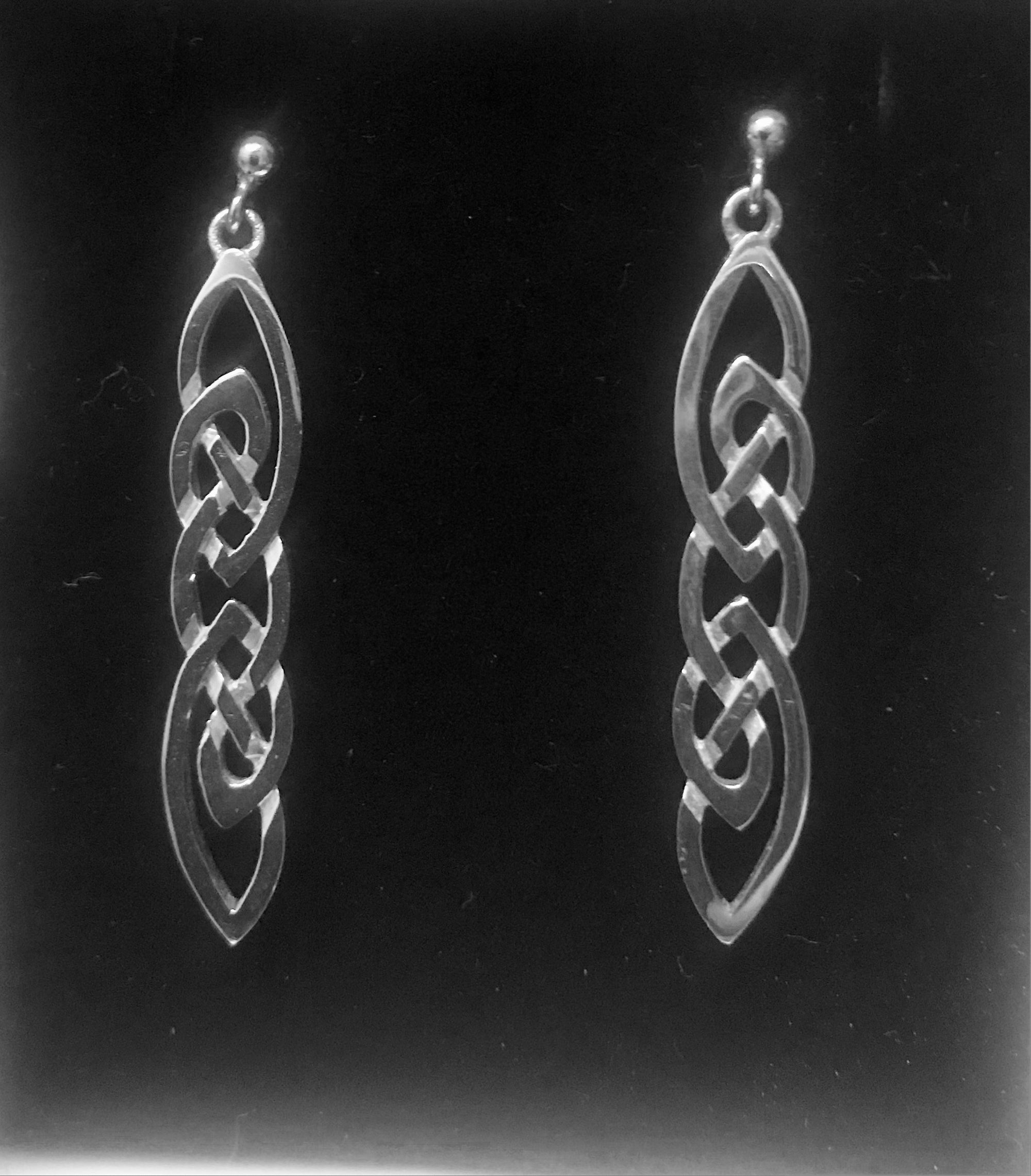 Silver Celtic Earrings - C44