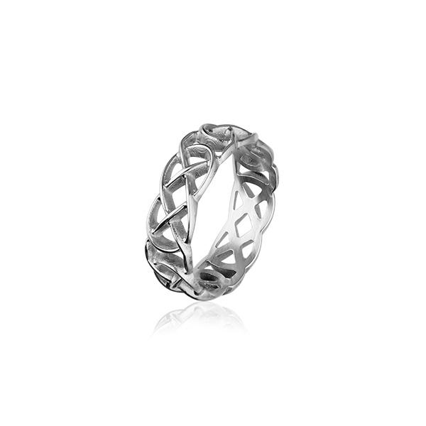 Celtic Ring - R204 - Silver or Gold - Size J-Q