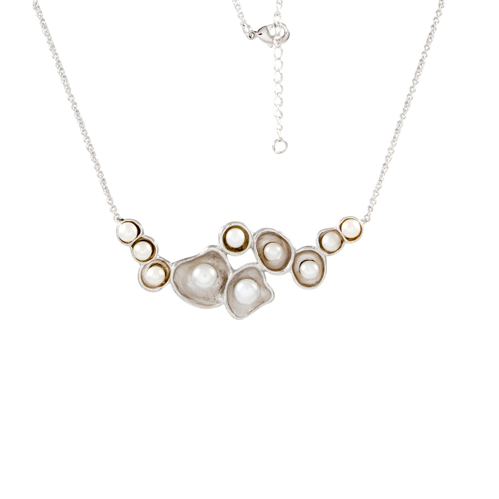 Silver and Pearl Necklace 5