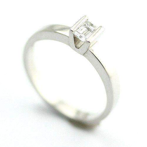 Silver engagement ring with a squarecut diamond in a prong setting